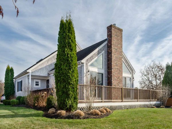 Cape Cod Home 994611
