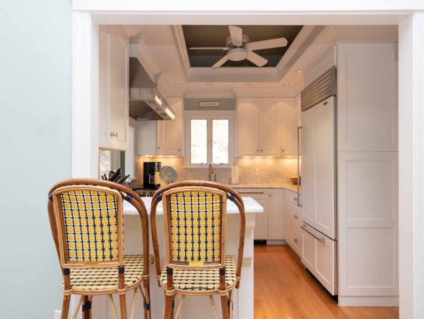 Cape Cod Home 994614