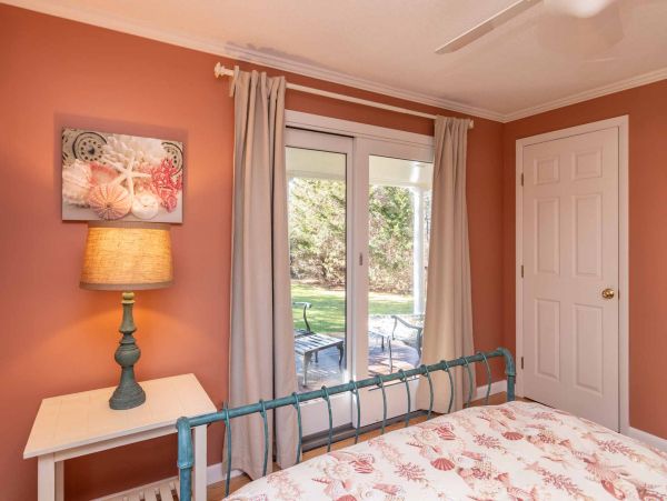 Cape Cod Home 994614