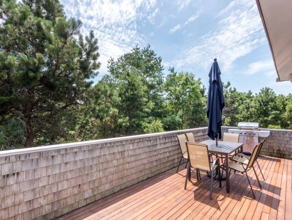 Cape Cod Home 994615