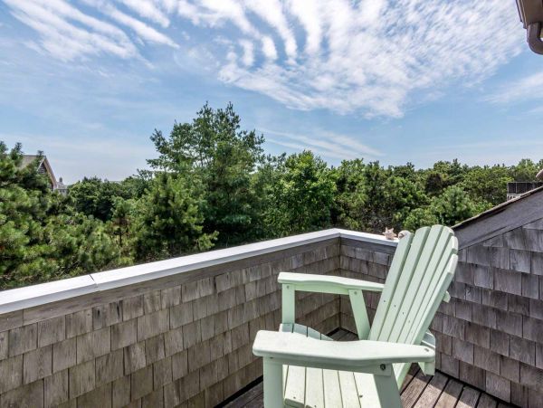 Cape Cod Home 994615