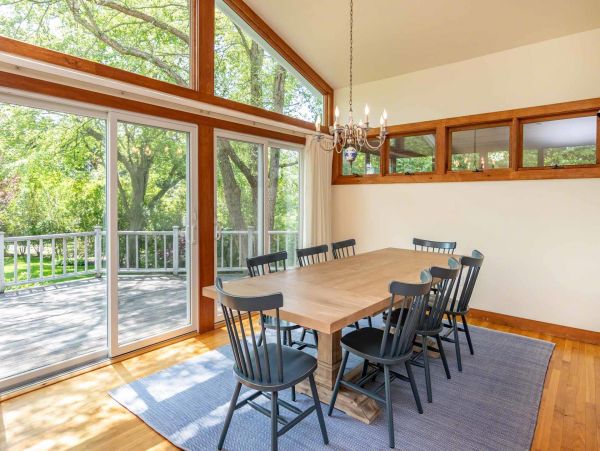 Cape Cod Home 994617