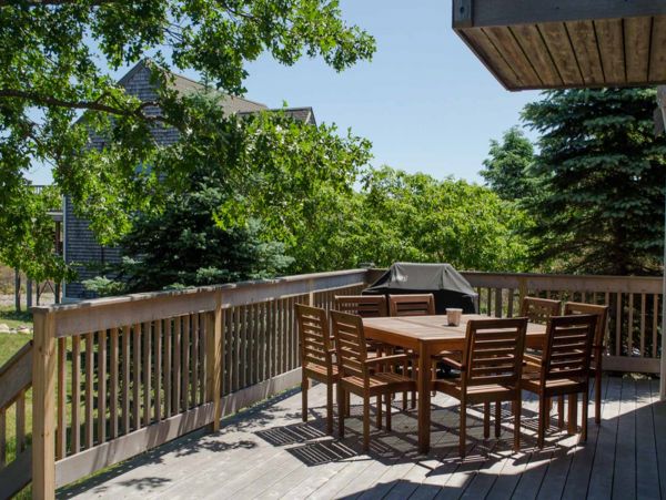 Cape Cod Home 994619