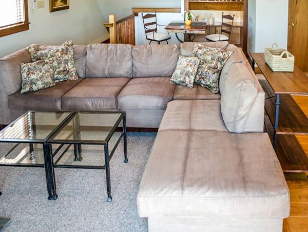 Cape Cod Home 994619
