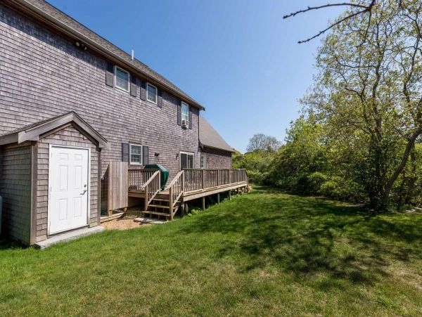 Cape Cod Home 994620