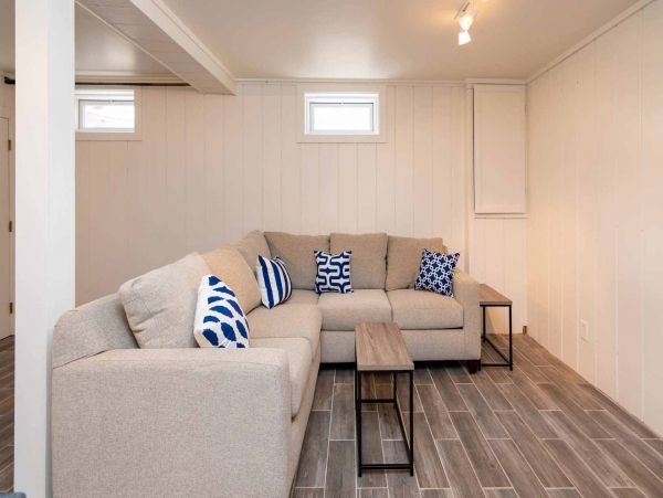 Cape Cod Home 994622