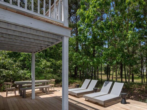 Cape Cod Home 994623