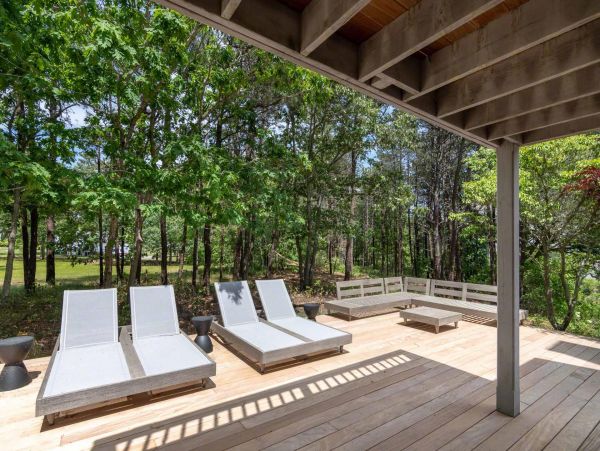 Cape Cod Home 994623