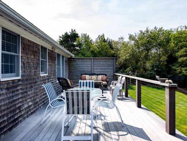 Cape Cod Home 994625
