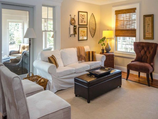 Cape Cod Home 994626