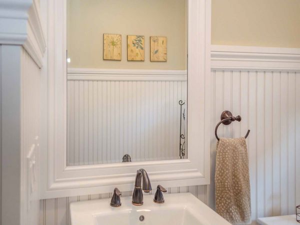Cape Cod Home 994626