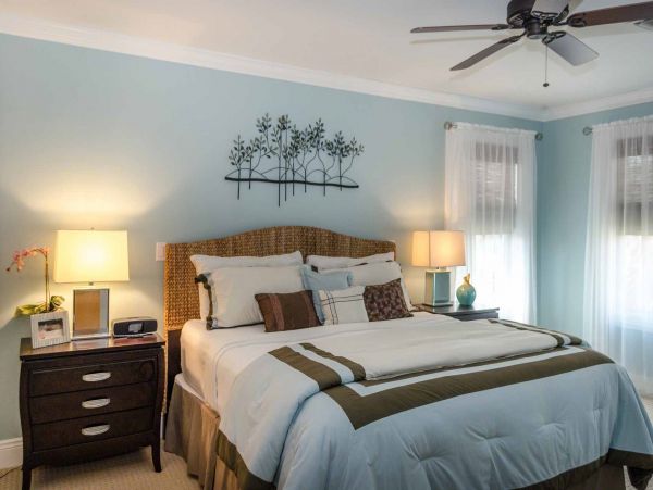 Cape Cod Home 994626