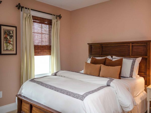 Cape Cod Home 994626