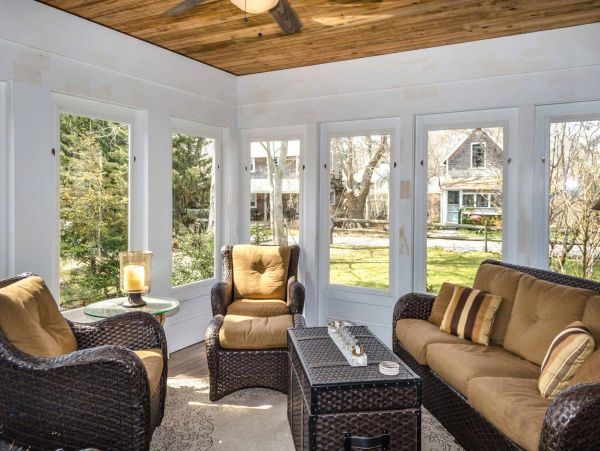 Cape Cod Home 994626
