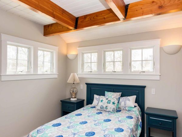 Cape Cod Home 994627