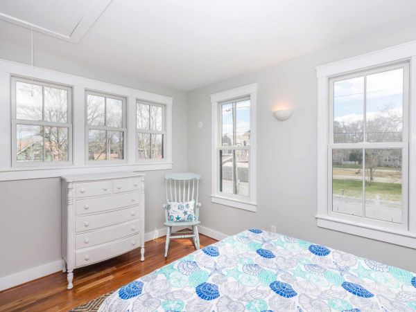 Cape Cod Home 994627