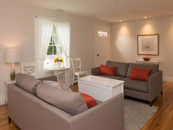 Cape Cod Home 994630