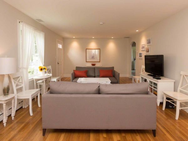 Cape Cod Home 994630