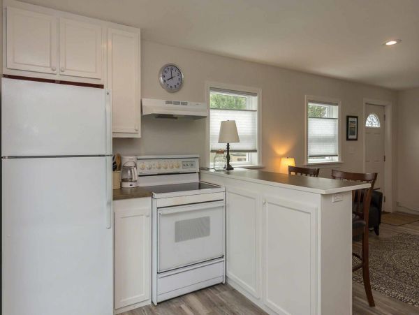 Cape Cod Home 994630