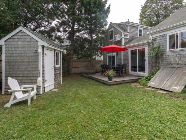 Cape Cod Home 994630