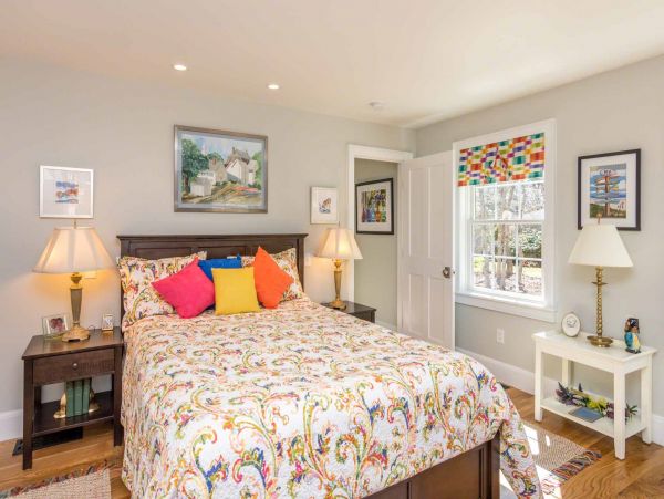 Cape Cod Home 994632