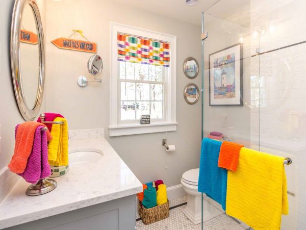 Cape Cod Home 994632