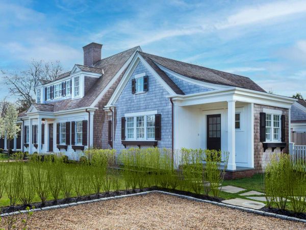 Cape Cod Home 994648