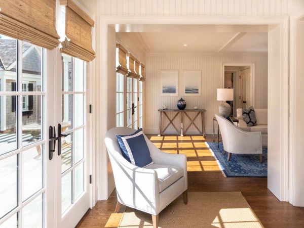 Cape Cod Home 994648