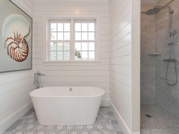 Cape Cod Home 994650