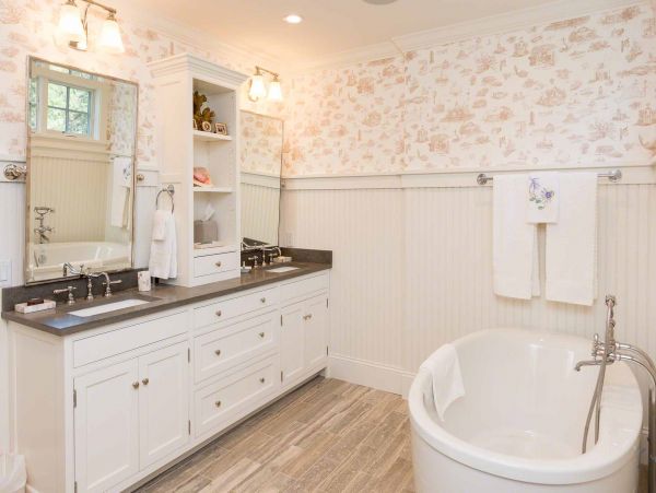 Cape Cod Home 994652