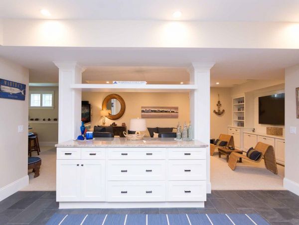 Cape Cod Home 994652