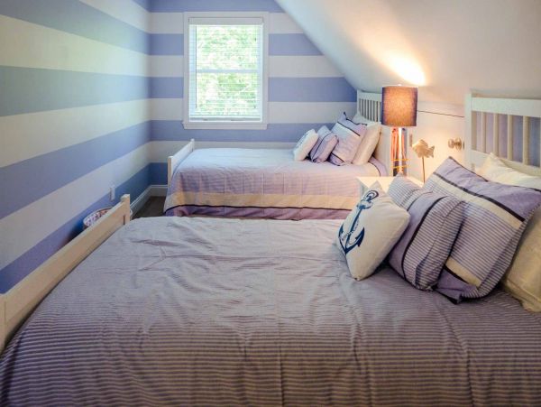 Cape Cod Home 994655