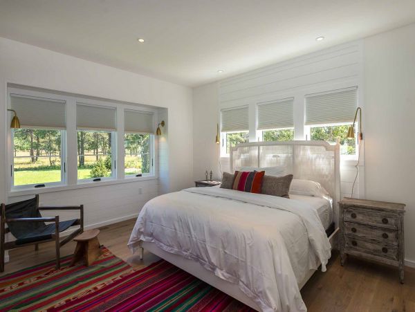 Cape Cod Home 994656