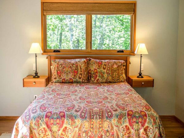 Cape Cod Home 994657