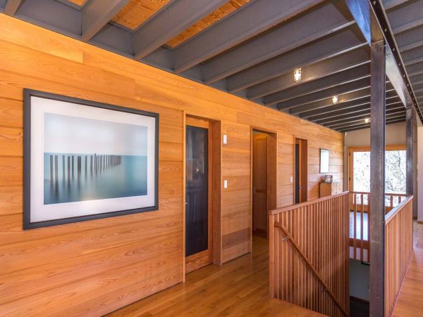 Cape Cod Home 994657