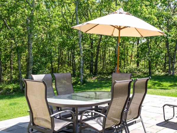 Cape Cod Home 994657