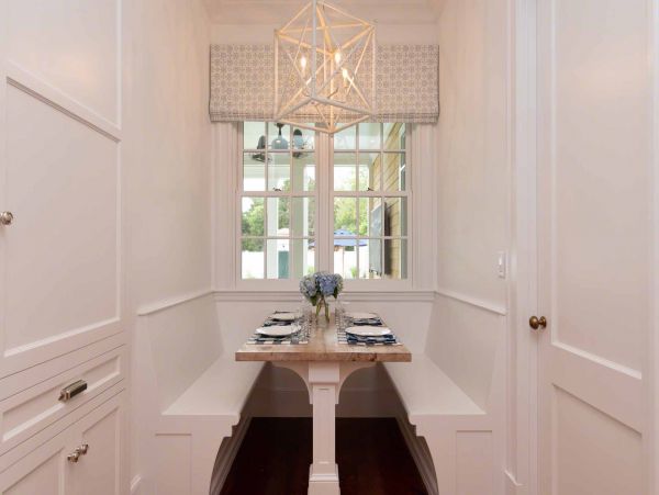 Cape Cod Home 994658