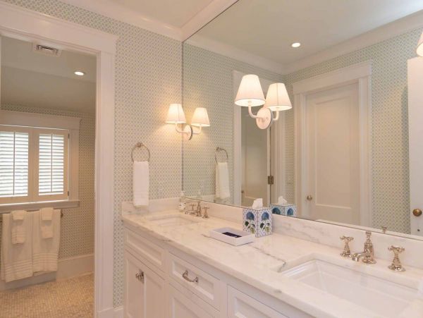 Cape Cod Home 994658