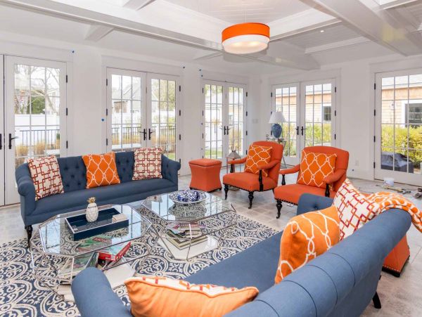 Cape Cod Home 994660