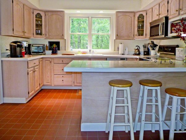 Cape Cod Home 994661