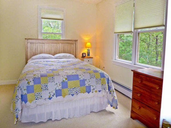 Cape Cod Home 994661