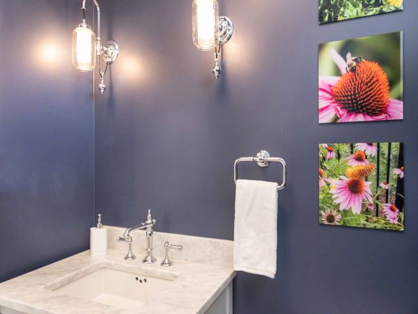 Cape Cod Home 994662