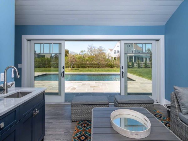 Cape Cod Home 994662