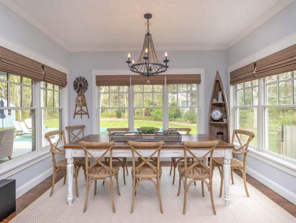 Cape Cod Home 994664