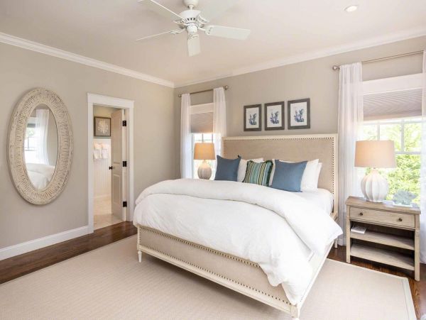 Cape Cod Home 994664