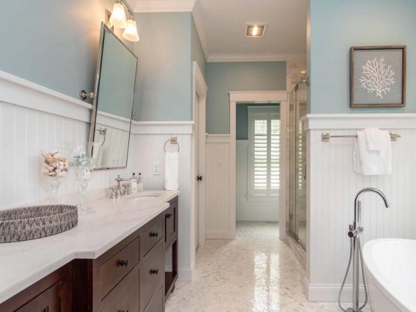 Cape Cod Home 994664
