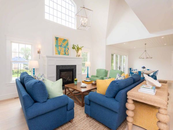 Cape Cod Home 994666