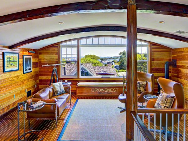 Cape Cod Home 994672