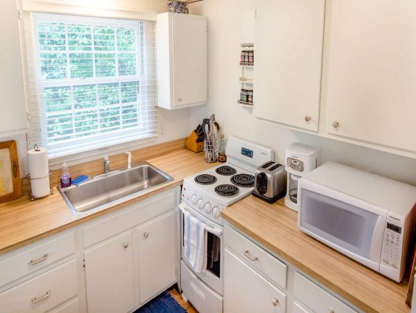 Cape Cod Home 994673