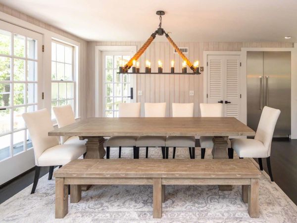 Cape Cod Home 994674